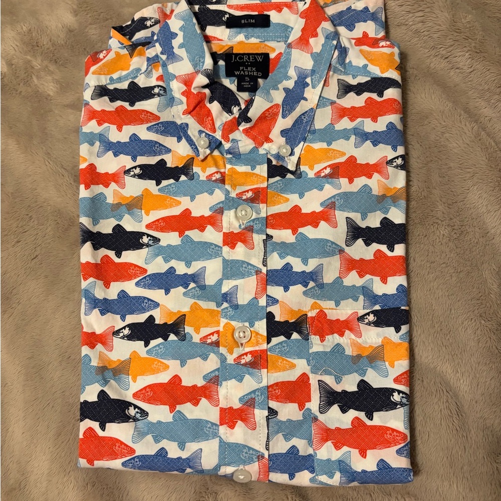 J.Crew Men Size Small Slim Fit Fish All Over Graphic Print Button Shirt NWOT - Picture 4 of 5